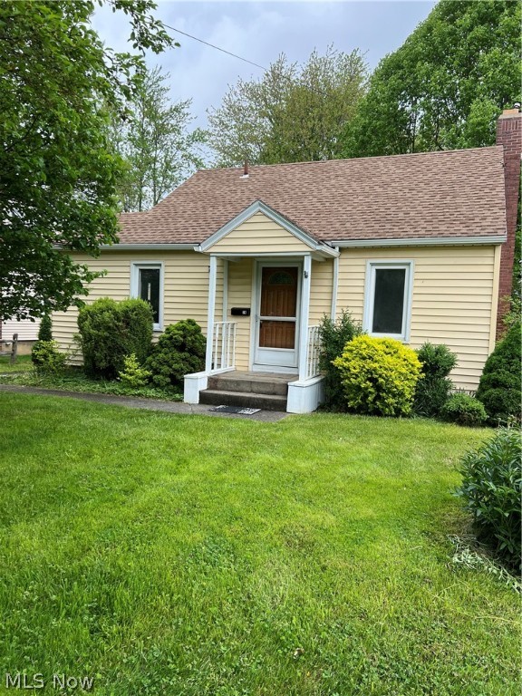 Welcome to this updated bungalow on a quiet street in Boardman School District! Enter this house to find a spacious living room, eat in kitchen with attached mud room, full bath on the main level as well as two generously sized bedrooms on the main floor! Make your way upstairs to find an additional half bath and third bedroom. Outside you will find a single car garage with attached screened in patio, perfect for enjoying summer nights! This home boasts many updates including newer roof, vinyl siding, vinyl windows, new carpet and paint throughout, newer furnace and new electrical box and meter. Schedule a showing today before it's gone!