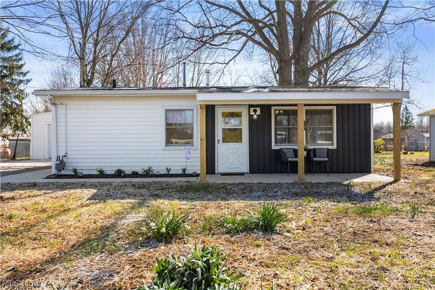 Charming. Updated. Incredible Curb Appeal!
Welcome to this fully renovated 3-bedroom, 1-bath ranch that blends modern updates with effortless, everyday living. Set on a generous lot with a chain-link fenced backyard, this home delivers both function and style inside and out. From the moment you arrive, you’ll fall in love with the incredible curb appeal...featuring a brand-new front porch with overhang, fresh exterior touches, and a warm, welcoming presence that truly makes this home stand out. Step inside to a completely refreshed interior showcasing new flooring throughout, fresh neutral paint, and updated light fixtures that create a bright, warm feel. The bedrooms offer plush new carpet, making each space feel cozy and comfortable. Thoughtfully updated from top to bottom, nothing has been left untouched. The 24x24 garage provides ample room for parking, storage, or a workshop setup, while the fully fenced backyard is perfect for pets, play, or entertaining. Enjoy the ease of true one-floor living with low maintenance updates, all conveniently located near shopping, dining, and everyday amenities in the Midview School District. This home is move-in ready with standout style...the possibilities here are endless. Hurry and schedule a showing today.. this home won't last long! Ask your Realtor for the full list of updates.