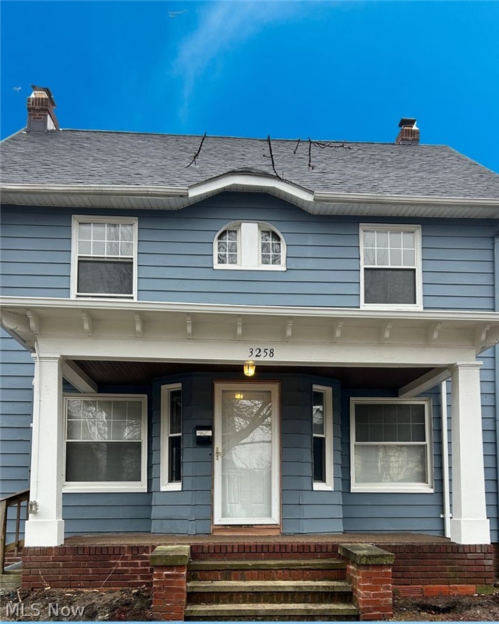 Photo of 3258 E Berkshire Road, Cleveland Heights, OH 44118 (MLS # 5190957)