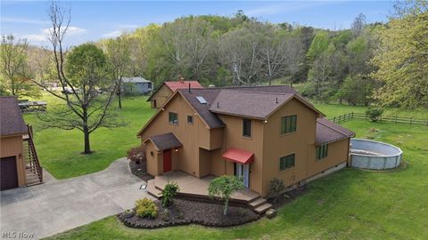 Tiny photo for 4324 Deerwalk Highway, Waverly, WV 26184 (MLS # 5203463)