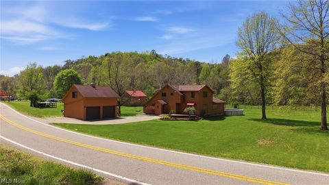 Photo of 4324 Deerwalk Highway, Waverly, WV 26184 (MLS # 5203463)