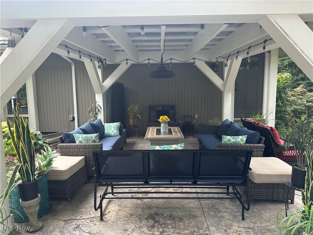 Hills & Dales - Residential