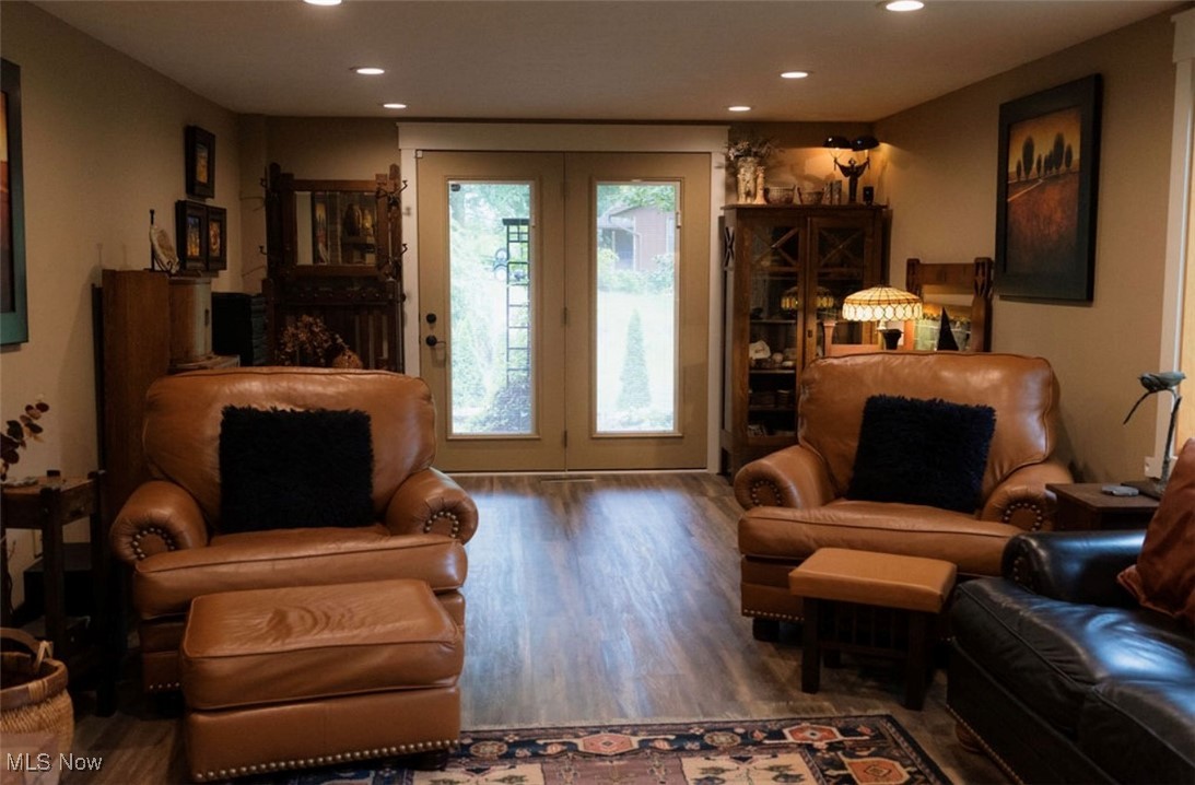 Hills & Dales - Residential