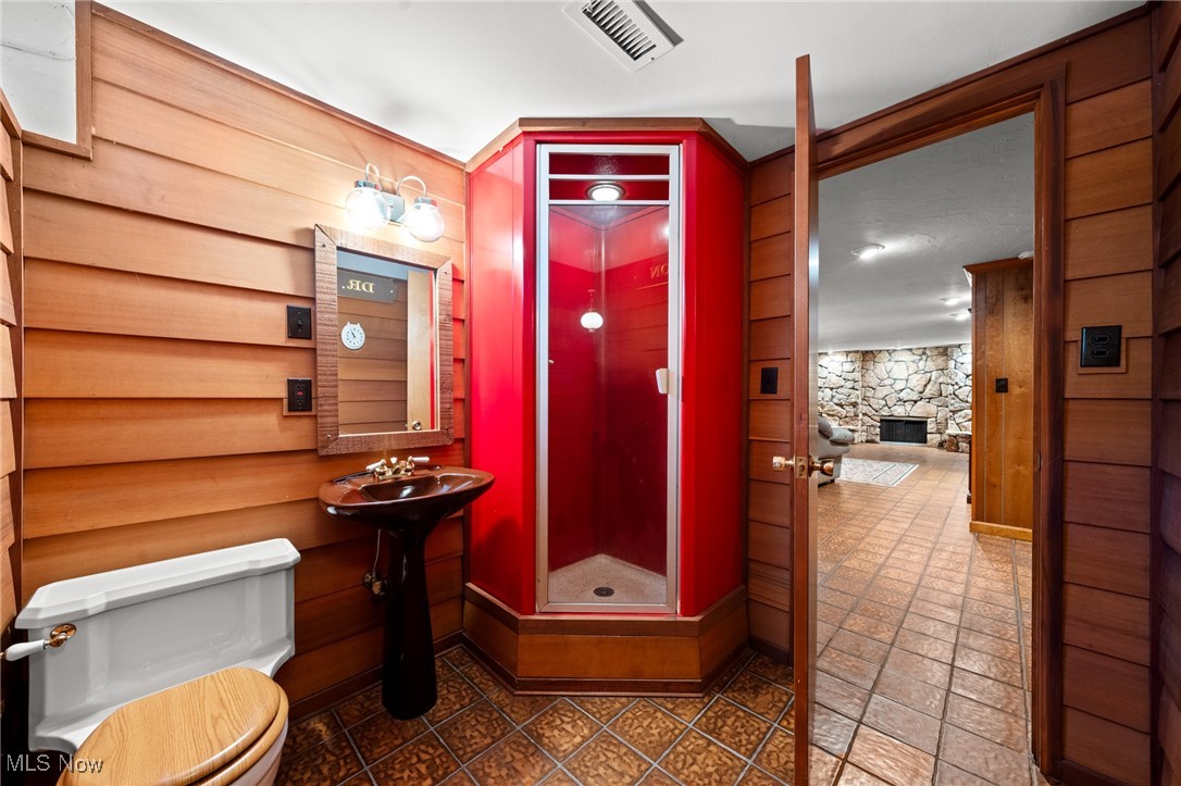 Colebright 01 - Residential