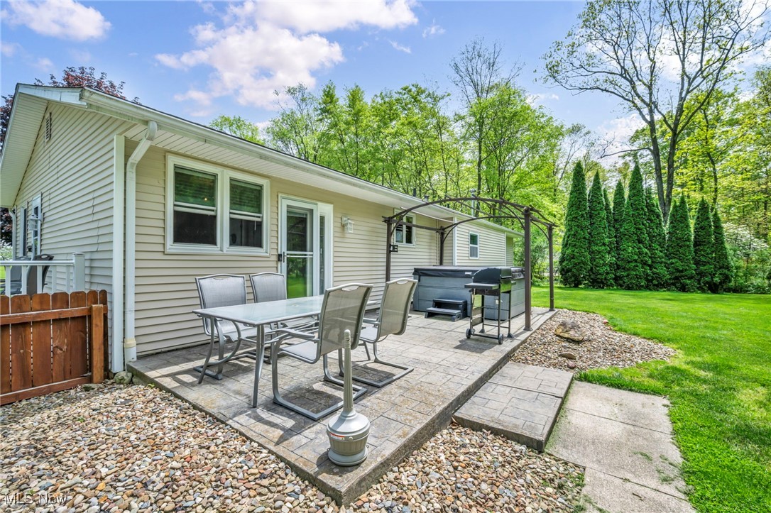 7662 State Road, Wadsworth, Ohio image 4