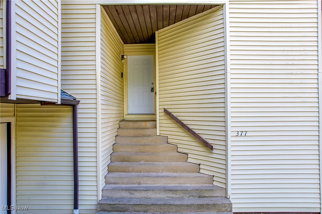 Meadow Run Condo - Residential