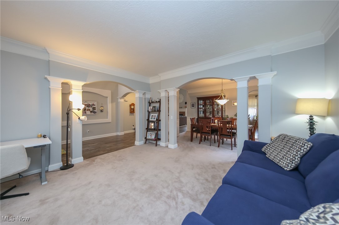2409 Quail Hollow Holw, Avon, Ohio image 6