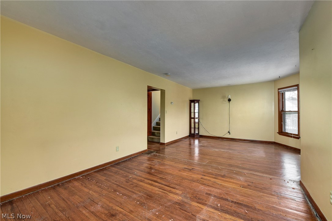 C L & L R Newells Sub - Residential Income