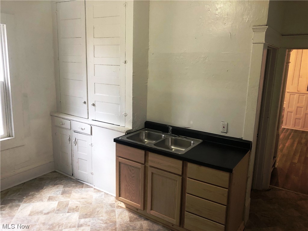 Miller & Long - Residential Lease