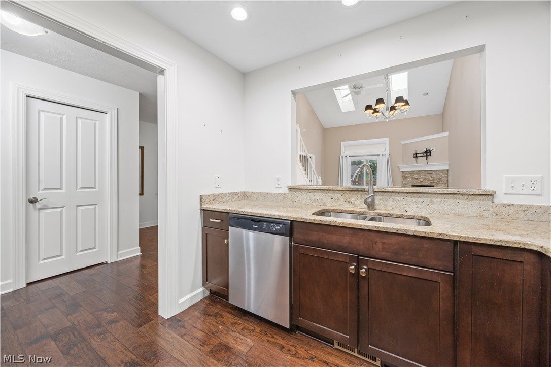 1429 Winged Foot Drive