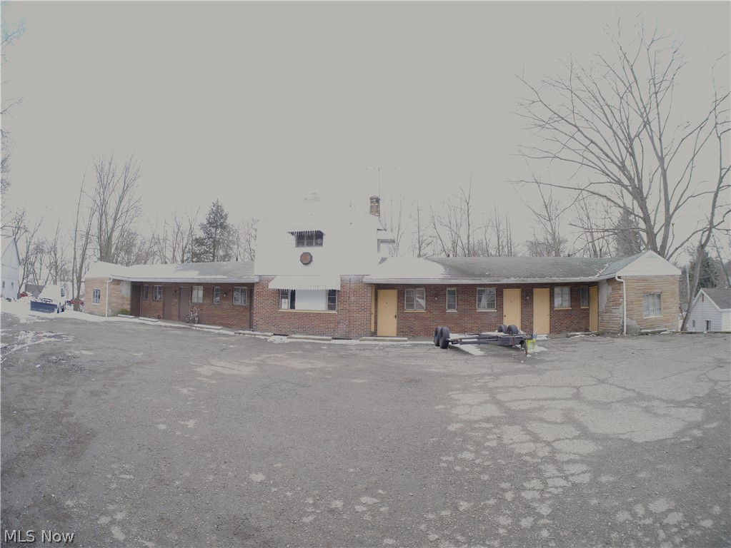 Excellent investment opportunity located on the edge of Wadsworth in Norton. Two parcels that include a duplex (3/1), 2 SFR (2/1, 3/1), and a 10 unit motel! Updates on SFR include new water heaters in the last 2 yr, New Septic within the last 3 yrs, Duplex updates include a new jet pump in 2019, Furnace is 12-15 years old 80% efficiency. The motel is 100% vacant and ready for a little sweat equity, was previously 100% rented. Financials are available. This property is to be sold as-is. Addresses are 4480, 4484, 4486, 4472, 4474, Greenwich Rd. Cross property listing, Commercial, and Multi-Family Residence. Potential gross yearly rental income $100,940. This property has a barn and linen storage shed on premises. Come see how this could be your next big investment!!