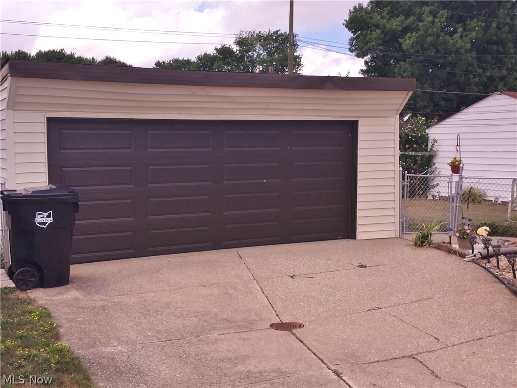 Brook Park Acres 02 - Residential