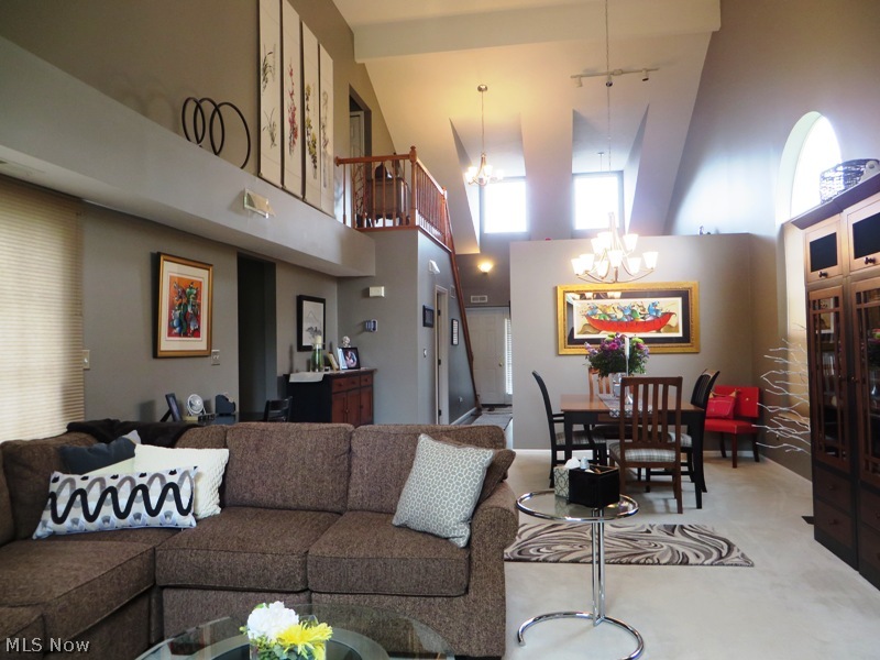 Edgebrook Condo - Residential