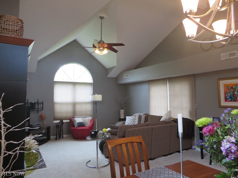 Edgebrook Condo - Residential