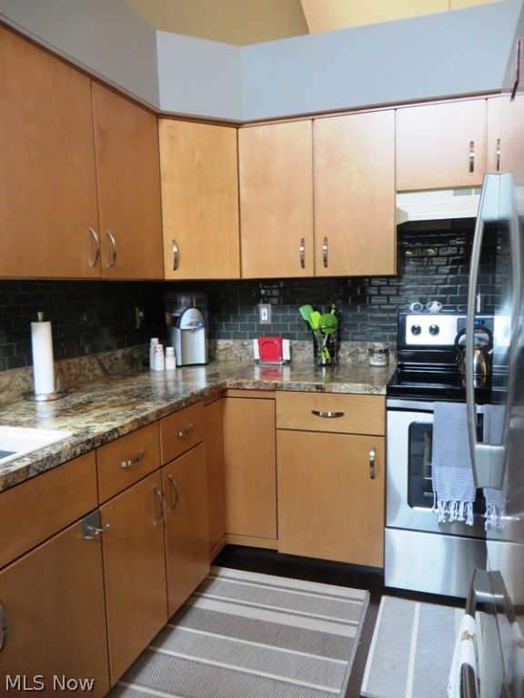 Edgebrook Condo - Residential