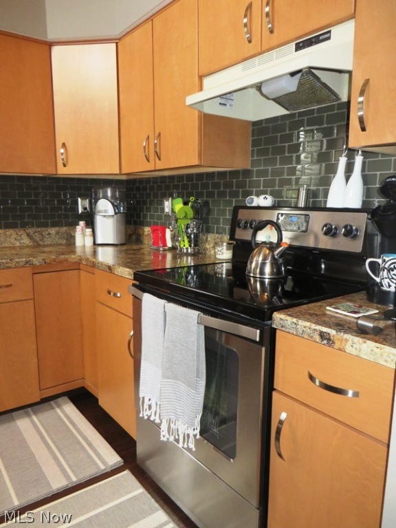 Edgebrook Condo - Residential