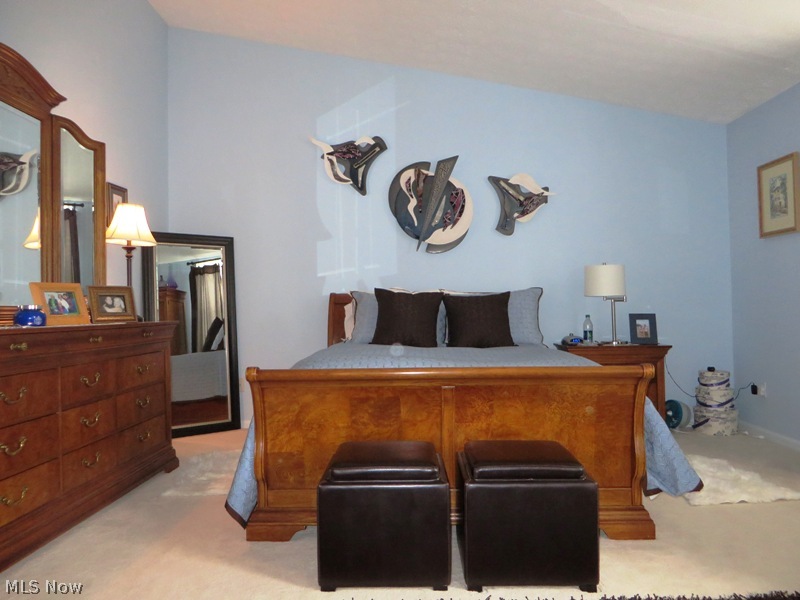 Edgebrook Condo - Residential