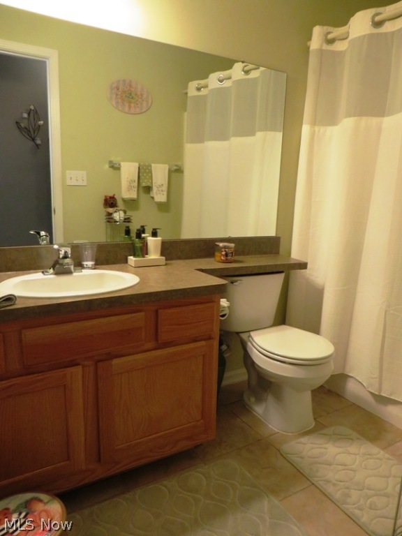 Edgebrook Condo - Residential