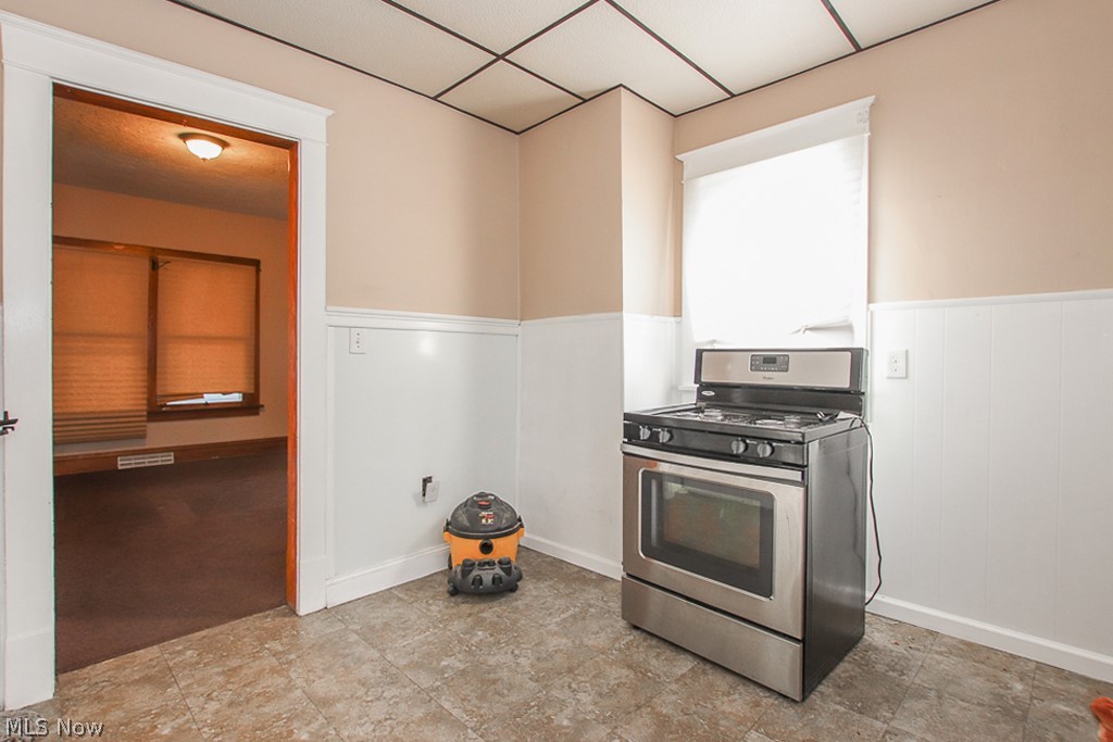 Walton Realty Companys Garfie - Residential