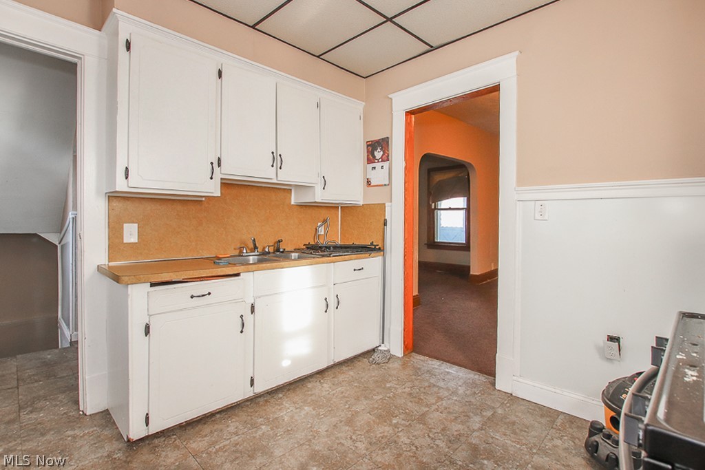 Walton Realty Companys Garfie - Residential