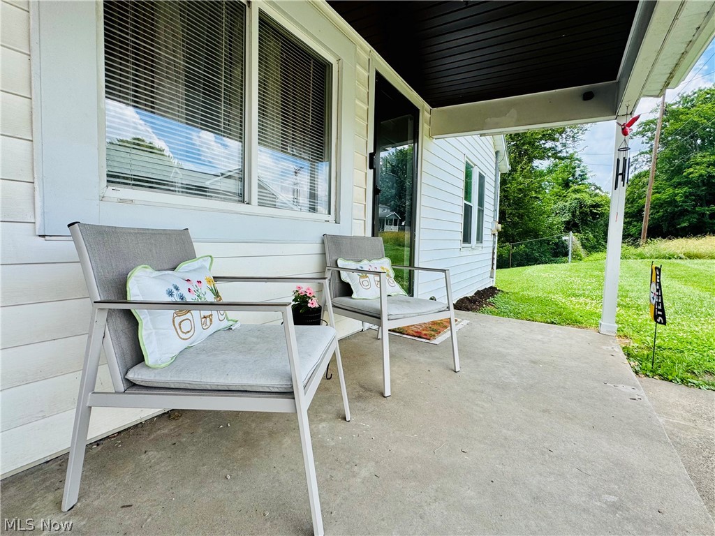 816 21st Street - Photo 3