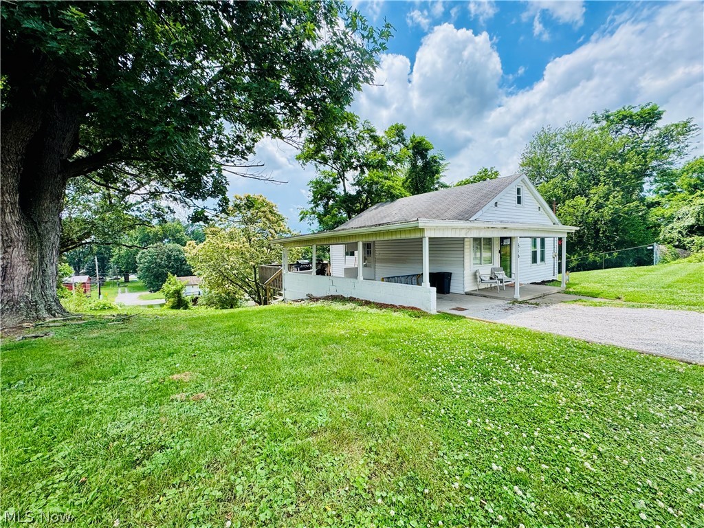 816 21st Street - Photo 2