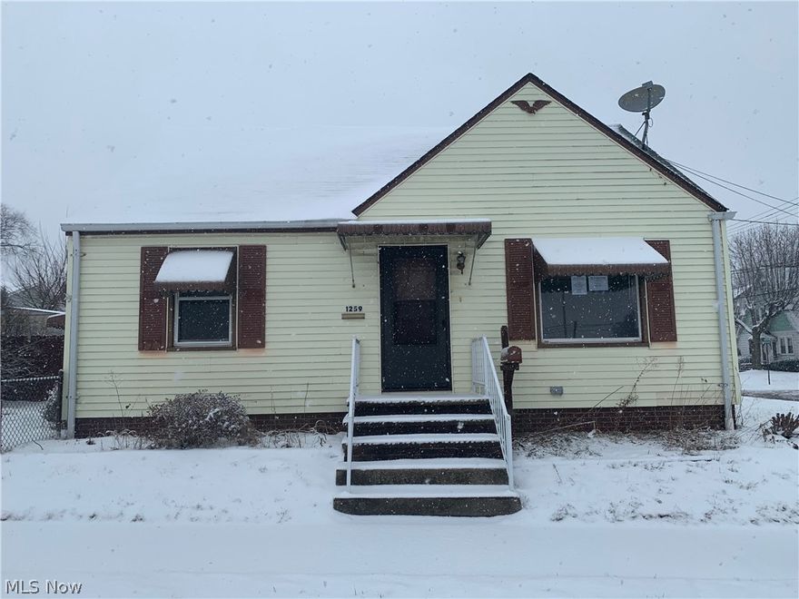 Great opportunity in the City. 3 bedroom bungalow with one bathroom and a bonus bath area in the unfinished basement. Detached garage and fenced in yard. Sold as-is. Buyer to verify all information. Condition of the appliances is unknown. Equal opportunity housing. Owner occupants only until 2/10.