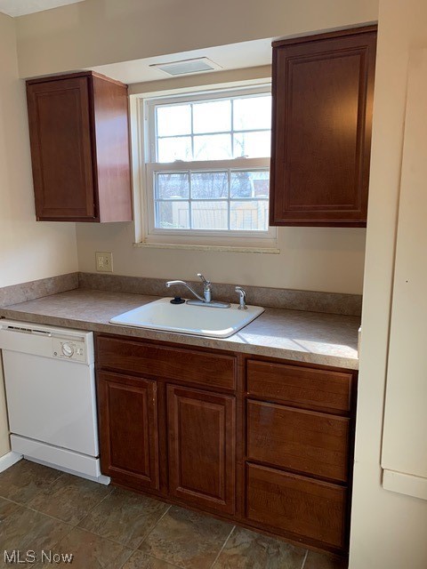 Fairfax Manor Condo - Residential