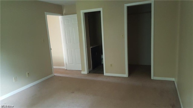 Fairfax Manor Condo - Residential