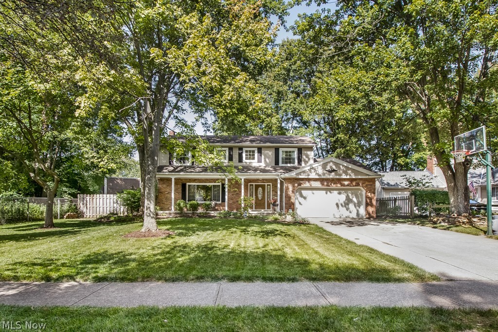 Wonderful Updated & Remodeled Colonial home located in the Desirable Bretton Ridge Development. One of a Kind in Development!
This home has been Updated with today's latest Colors & Appointments. Custom Woodwork including Crown Molding throughout. Open
Foyer with Gorgeous Chandelier. Large Living & Dining Room with recently Refinished Hardwood Flooring. Kitchen/Dining area with
Slider to extensive Custom Designed Patio Area which includes a Hot Tub and built in Gas Grill - a Great area for Entertaining! The
Spacious Kitchen has plenty of cupboards, counter space, and pantry. Completely Remodeled Master Bedroom and Bath with New Vanity
w/Granite, Tile Shower and Flooring, and New Plumbing/Lighting Fixtures (2018). 4 Generous Sized Bedrooms with Plenty of Closet
Space. Newly Remodeled Full Bath on 2nd floor (2018). Spacious Family Room with Gas Fireplace. Half Bath off the Foyer. Laundry
Room with Sanitary Tub. Recently Refinished Basement (2020) with Custom Built Bar and Pool Tab
