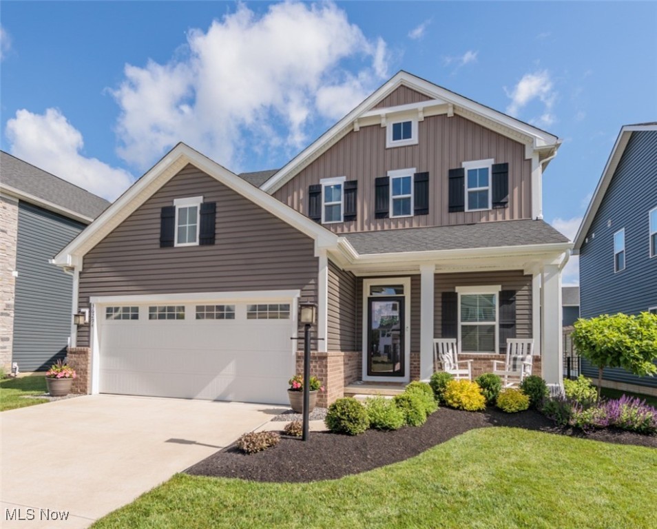 36294 Lands End Drive, North Ridgeville, Ohio image 1