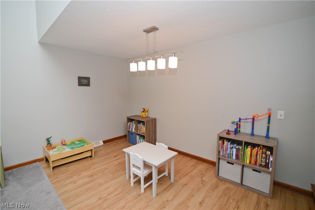 Gemwood Condo - Residential