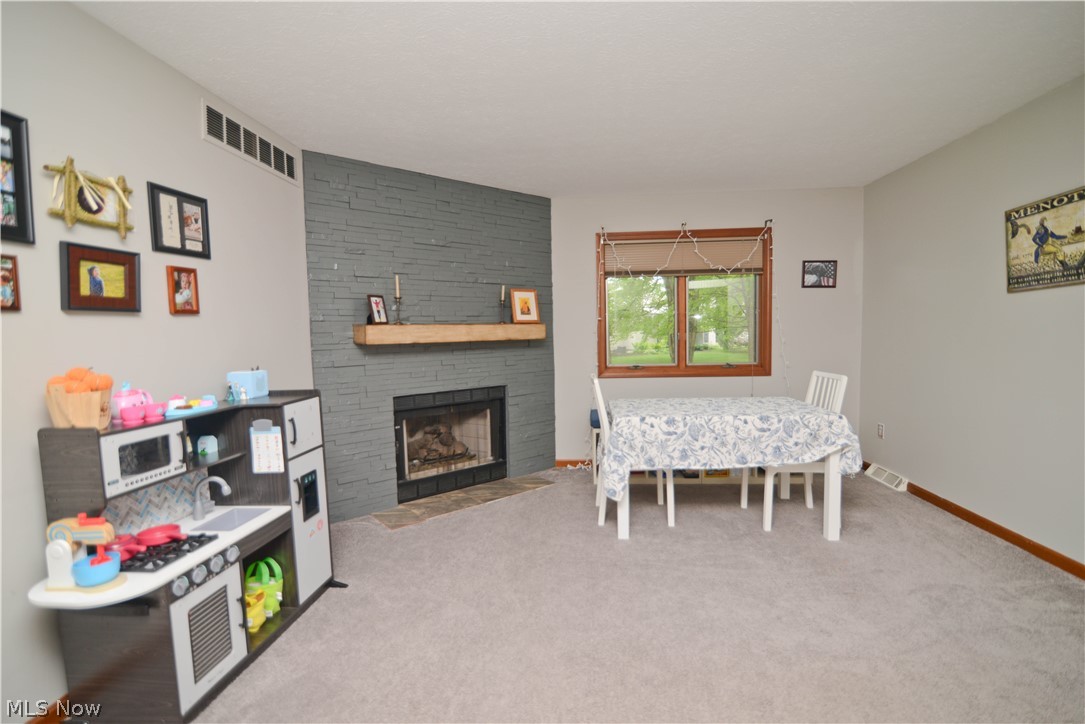 Gemwood Condo - Residential