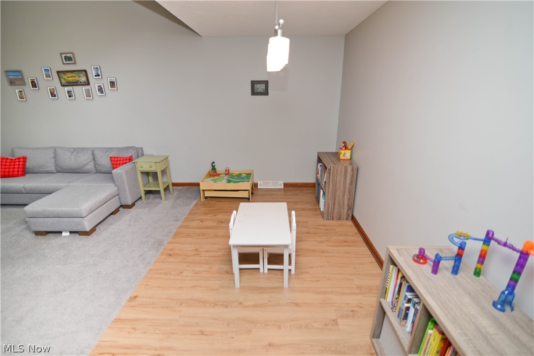 Gemwood Condo - Residential