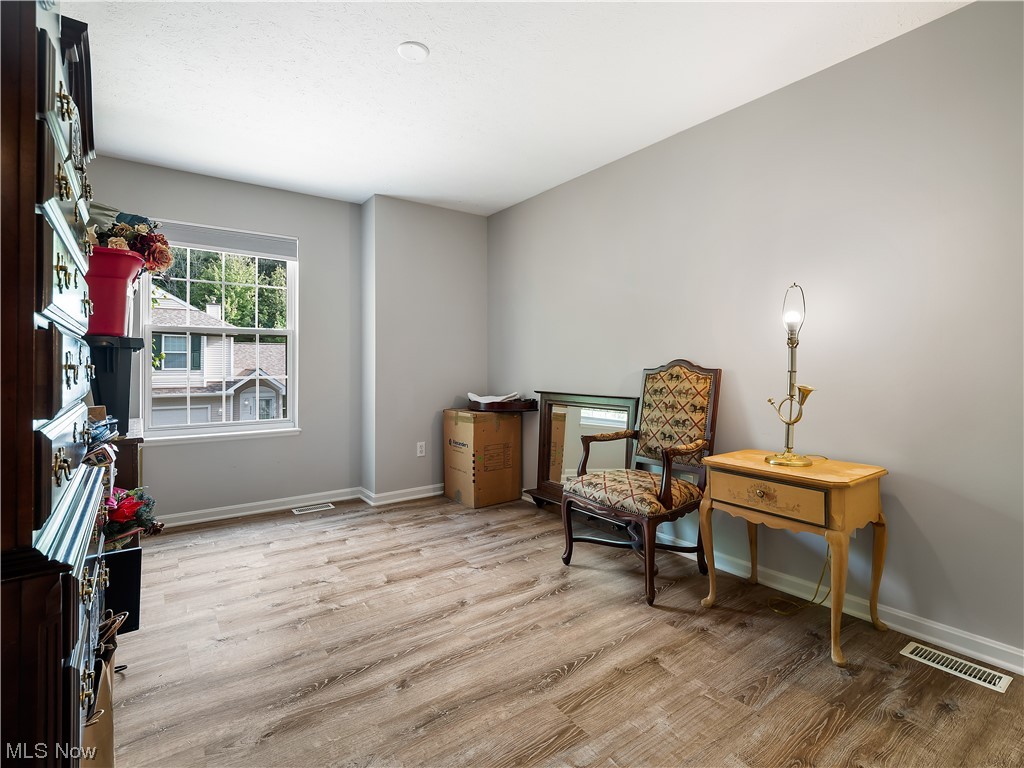 Falls Pointe Clusters - Residential