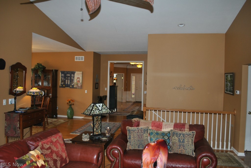 New Hampton 09 - Residential