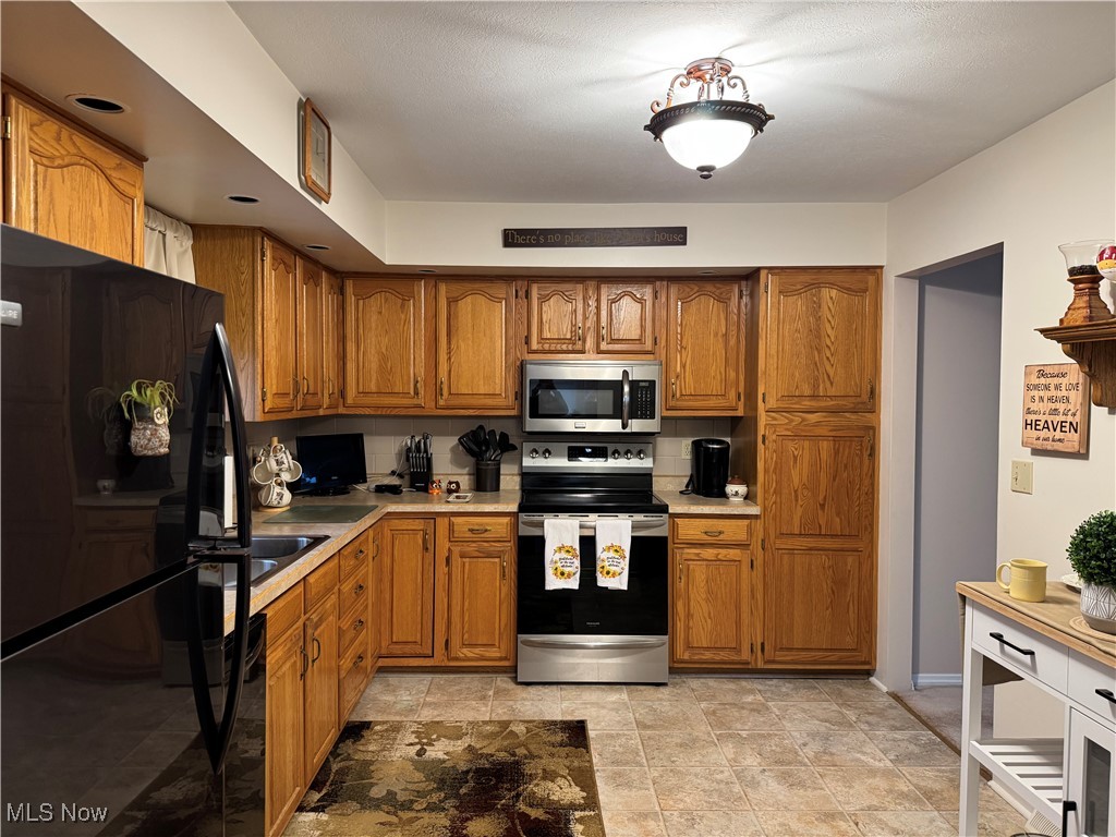262 Harmony Drive, Wintersville, Ohio image 39