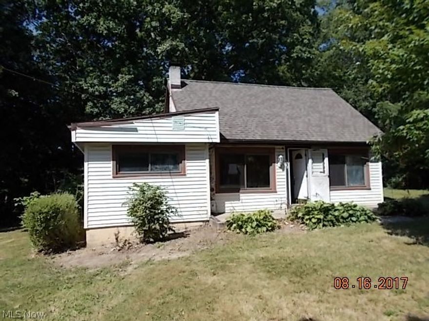 Cape cod in the falls. Quiet dead end street. Sold As-Is. No seller paid inspections or repairs. Offer must have earnest money as a Cashiers Check to the Listing Agency with buyer name as the remitter. Need pre-approval or proof of funds documentation with initial offer. No exceptions. This property is eligible for the Freddie Mac FIRST LOOK Initiative through 09/04/2017. Homestead Exemption and Assessments unknown. With repairs.