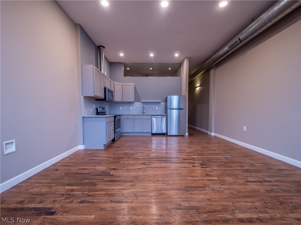 Offset Lofts - Residential Lease