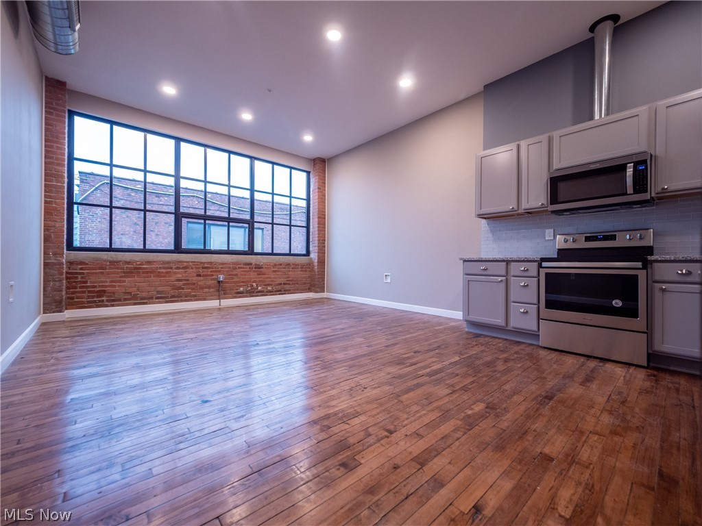 Offset Lofts - Residential Lease