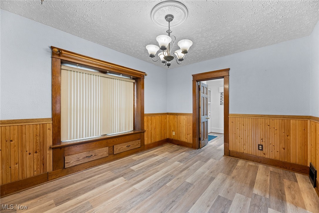 916 Kling Street, Akron, Ohio image 6