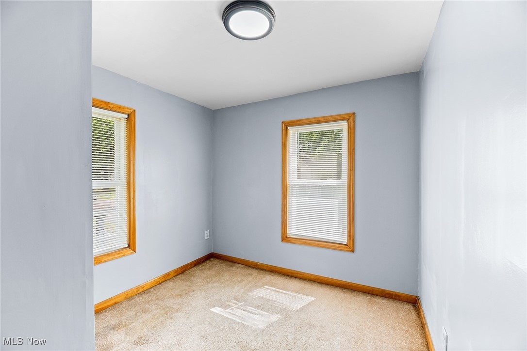 916 Kling Street, Akron, Ohio image 24