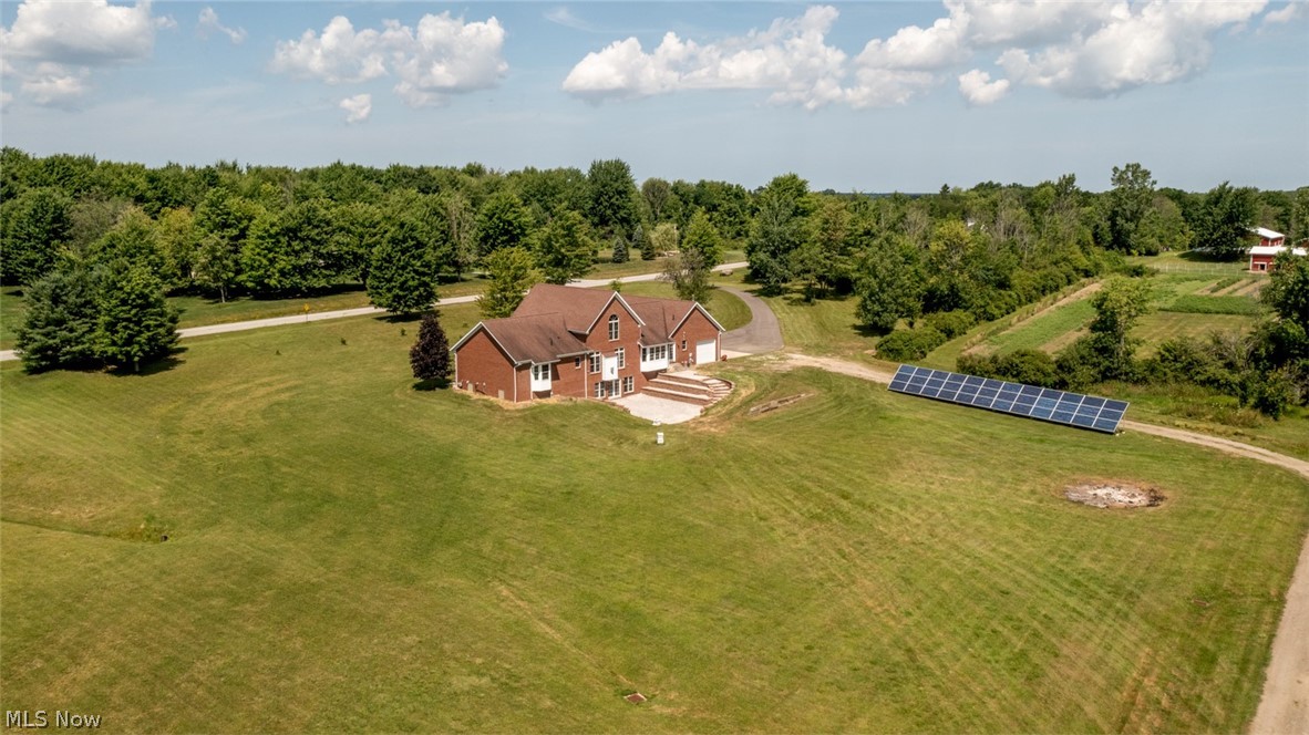 10085 Locust Grove Drive, Chardon, Ohio image 30