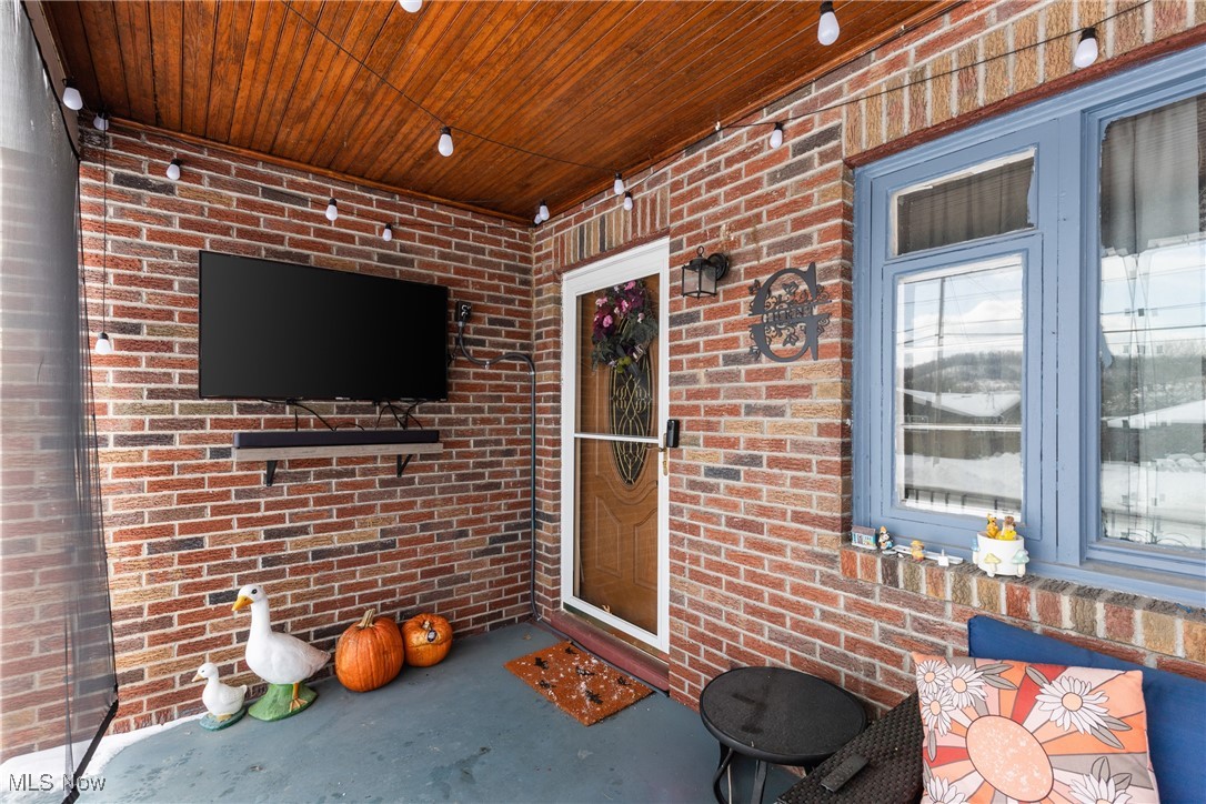 Vine Cliff Add - Residential