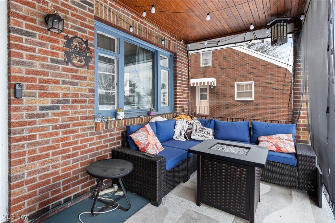 Vine Cliff Add - Residential