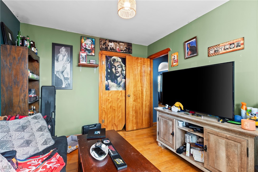 Vine Cliff Add - Residential