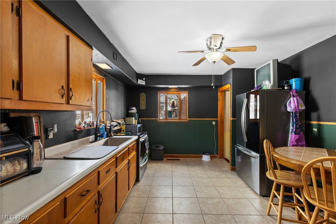 Vine Cliff Add - Residential