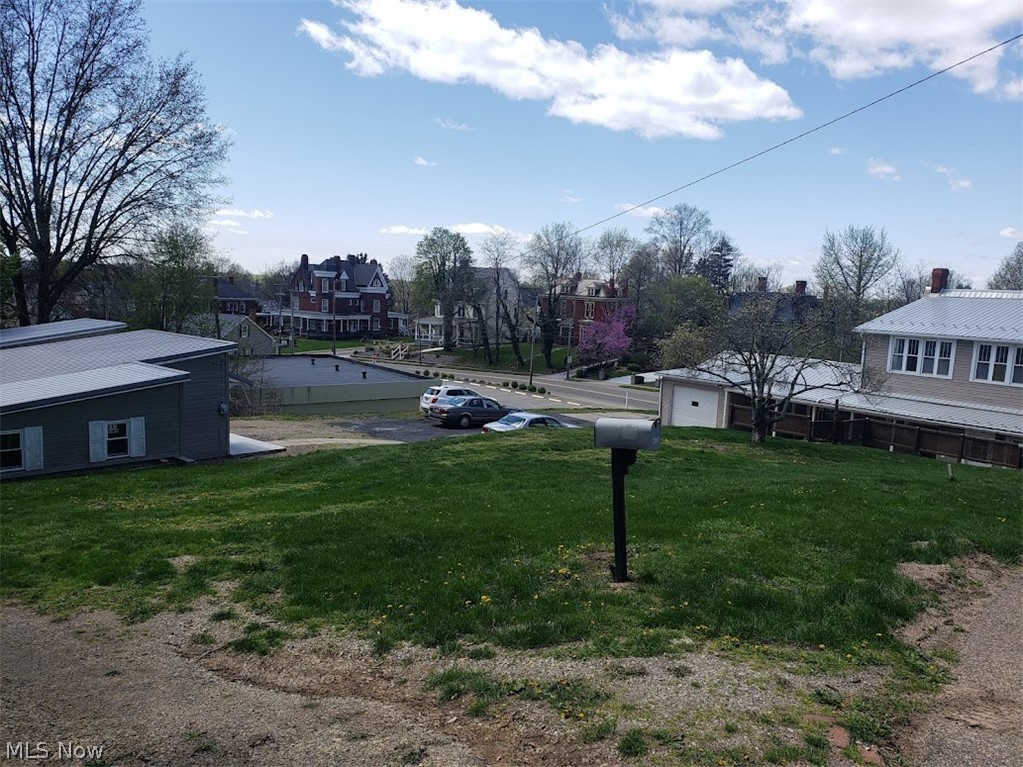 Tiptons 1st Add - Residential