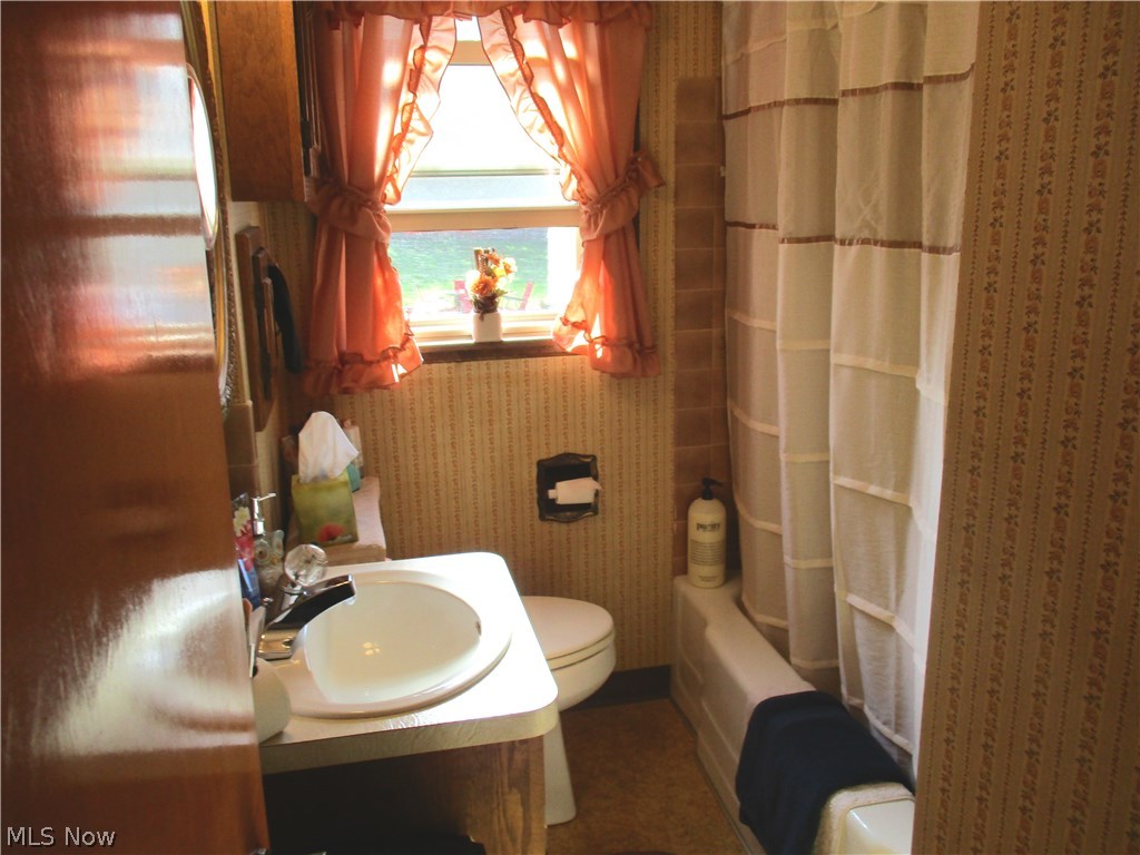 Hall & Harter - Residential