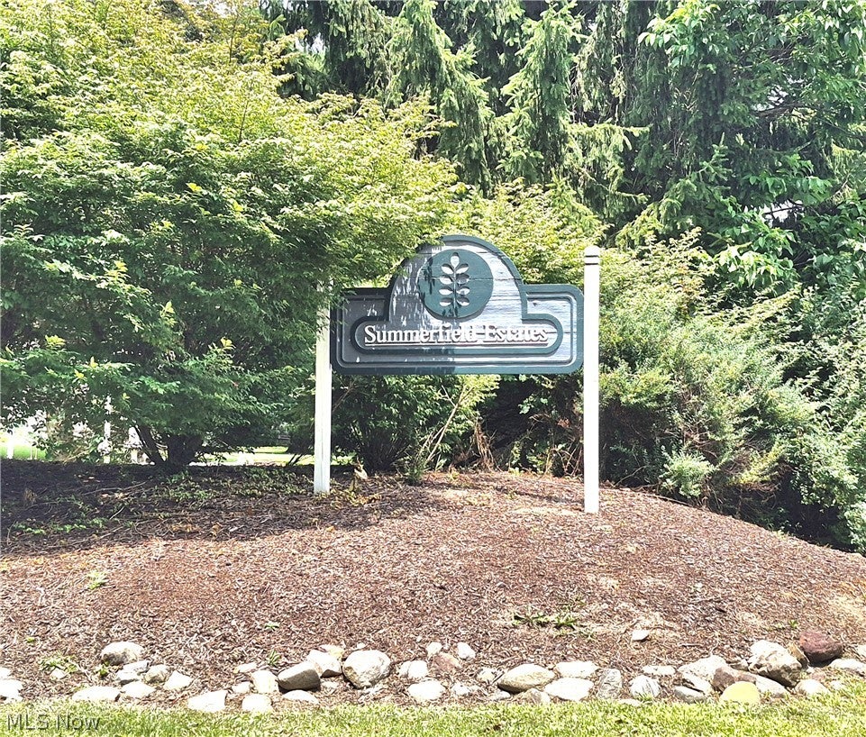 1209 Summerfield Lane NE